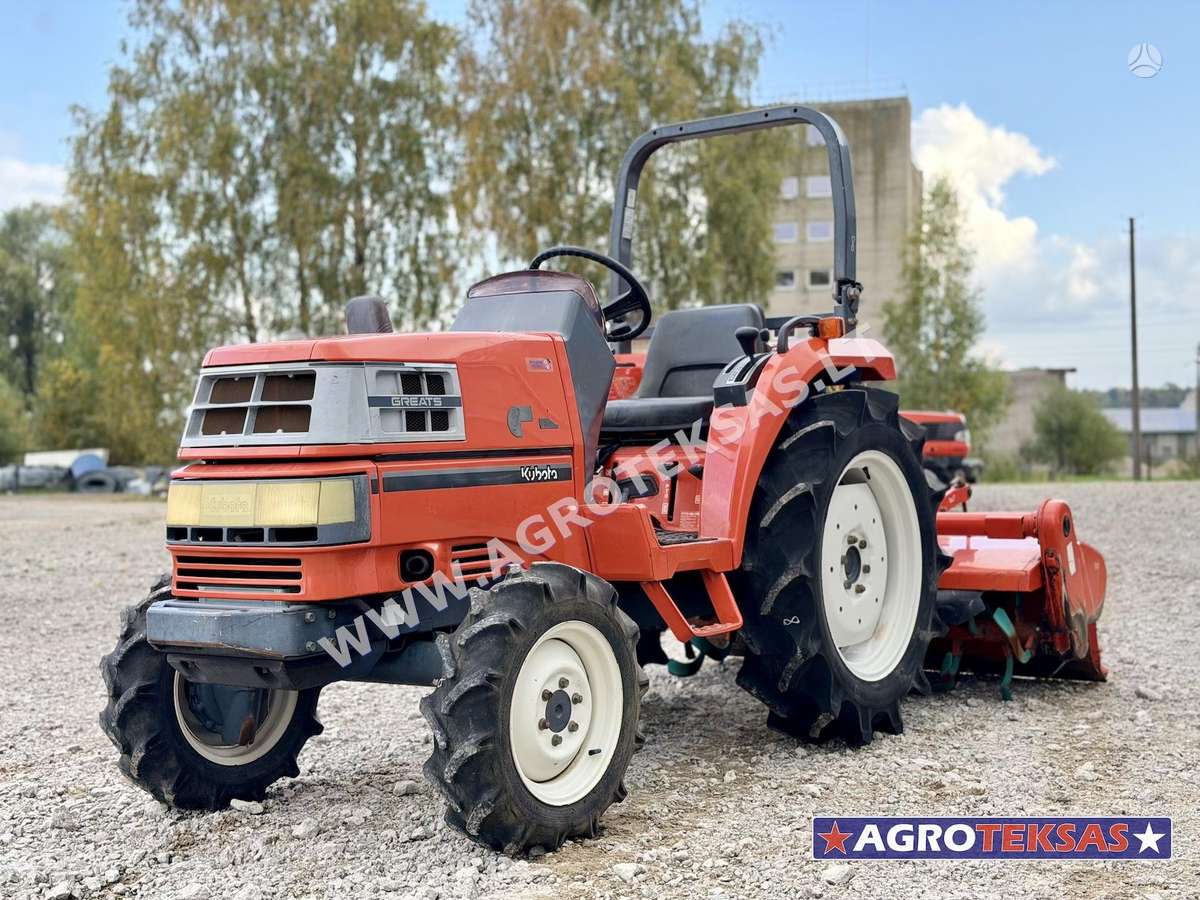 Kubota GT3, тракторы