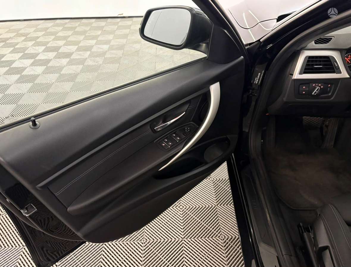 BMW 320, 2.0 l., Универсал