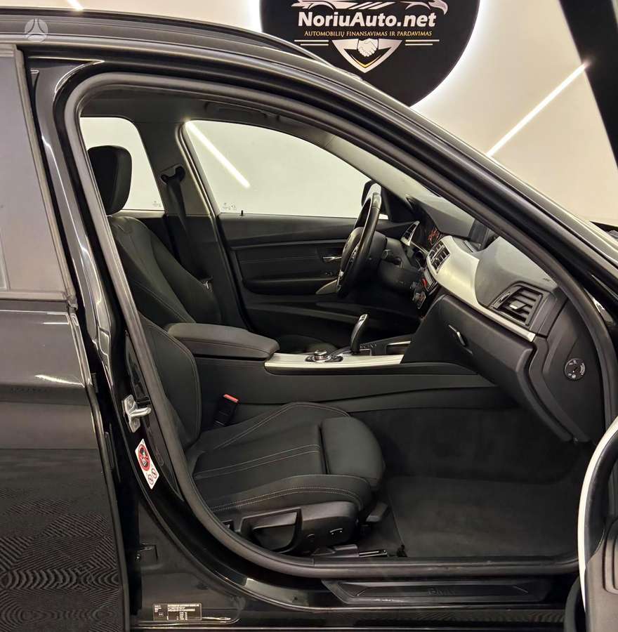 BMW 320, 2.0 l., Универсал