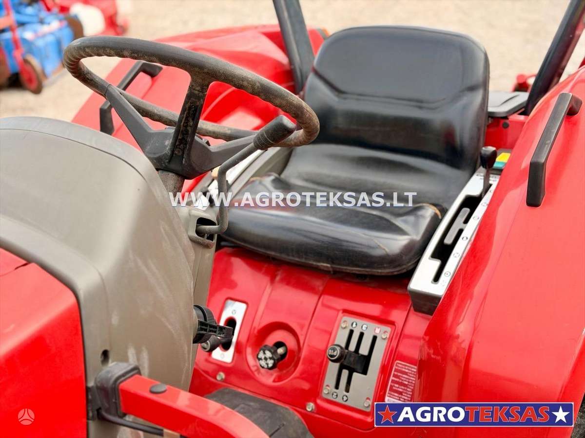 Yanmar AF-26, traktoriai