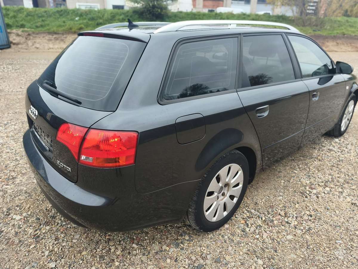 Audi A4, 2.0 l., Универсал