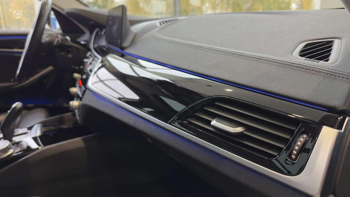BMW 520, 2.0 l., Универсал