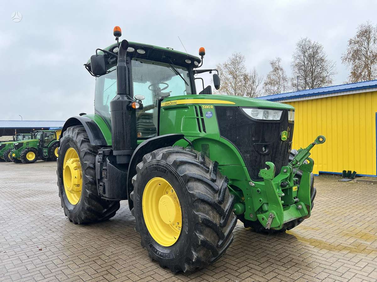 John Deere 7290R, tractors