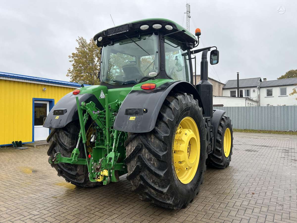 John Deere 7290R, тракторы