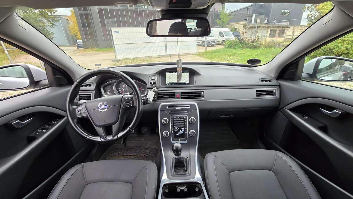 Volvo V70, 2.0 l., Универсал