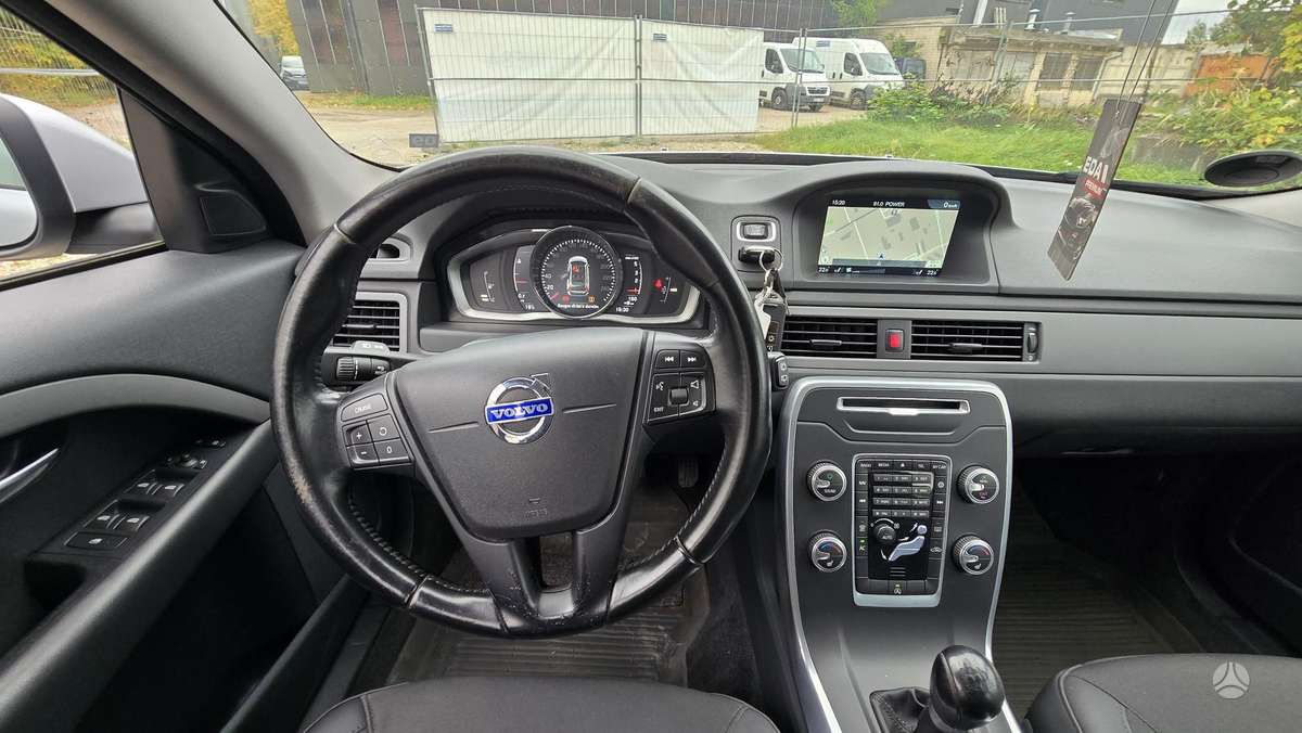 Volvo V70, 2.0 l., Универсал