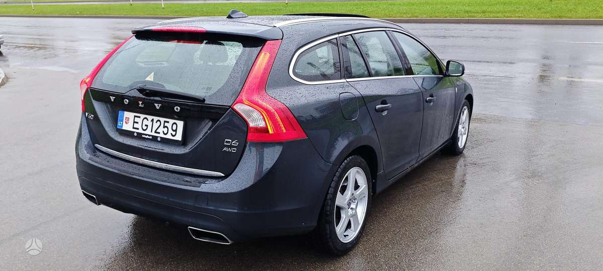 Volvo V60 2013 — фото 6