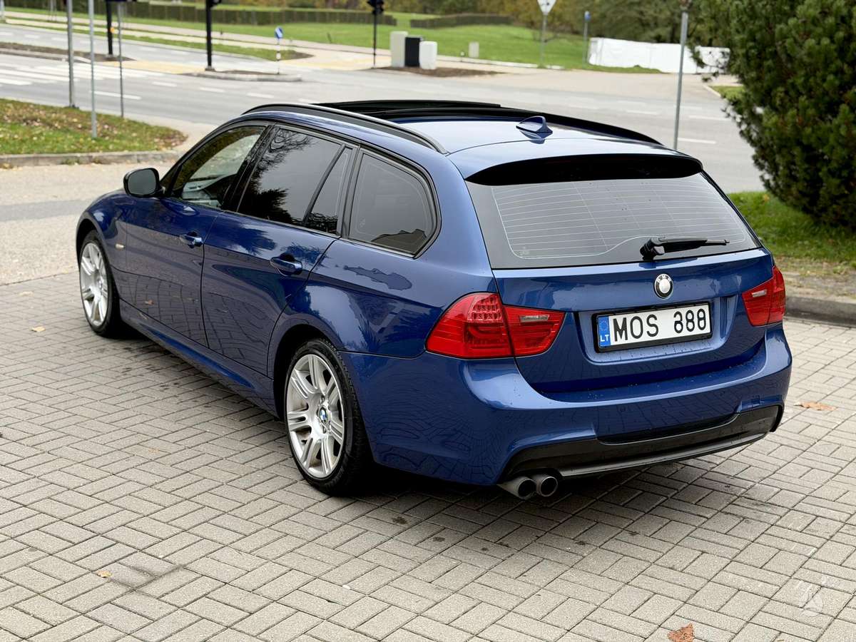 BMW 330, 3.0 l., Универсал