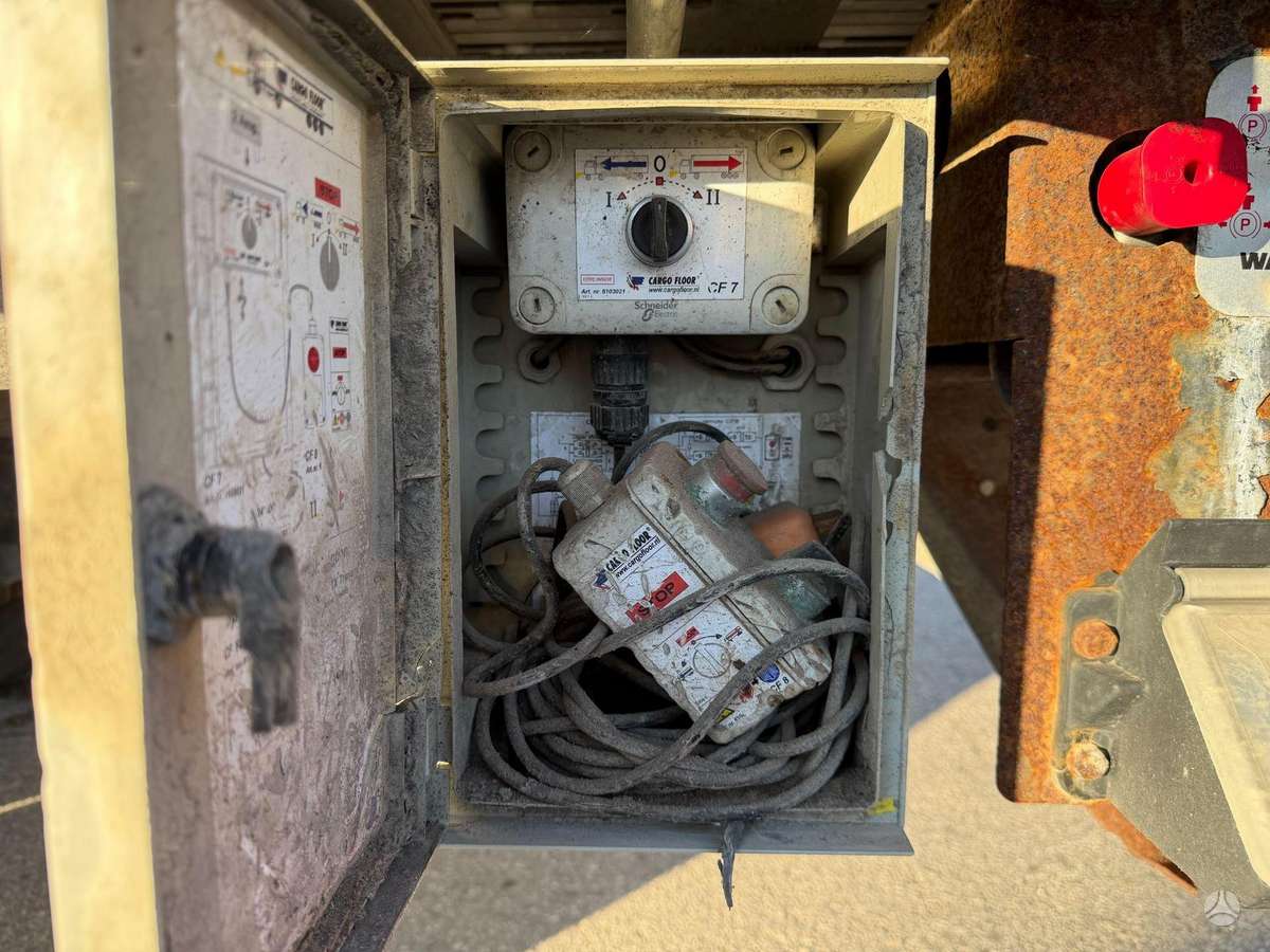 Kraker CF-200, cits