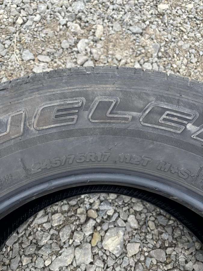 Bridgestone Dueler M+S, всесезонные 245/75 R17