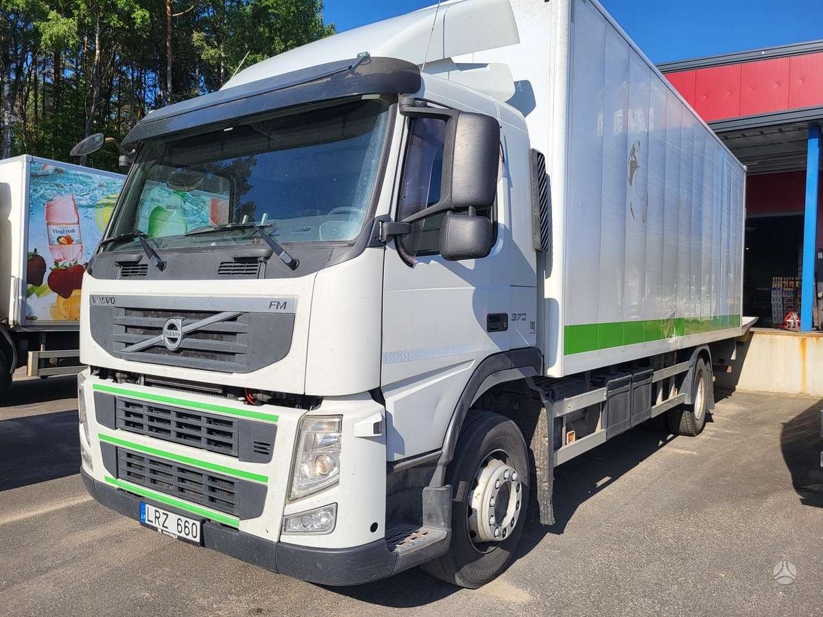 Volvo FM, kietašoniai