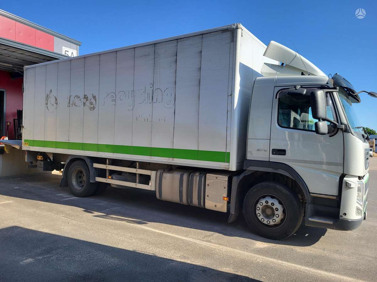 Volvo FM, kietašoniai