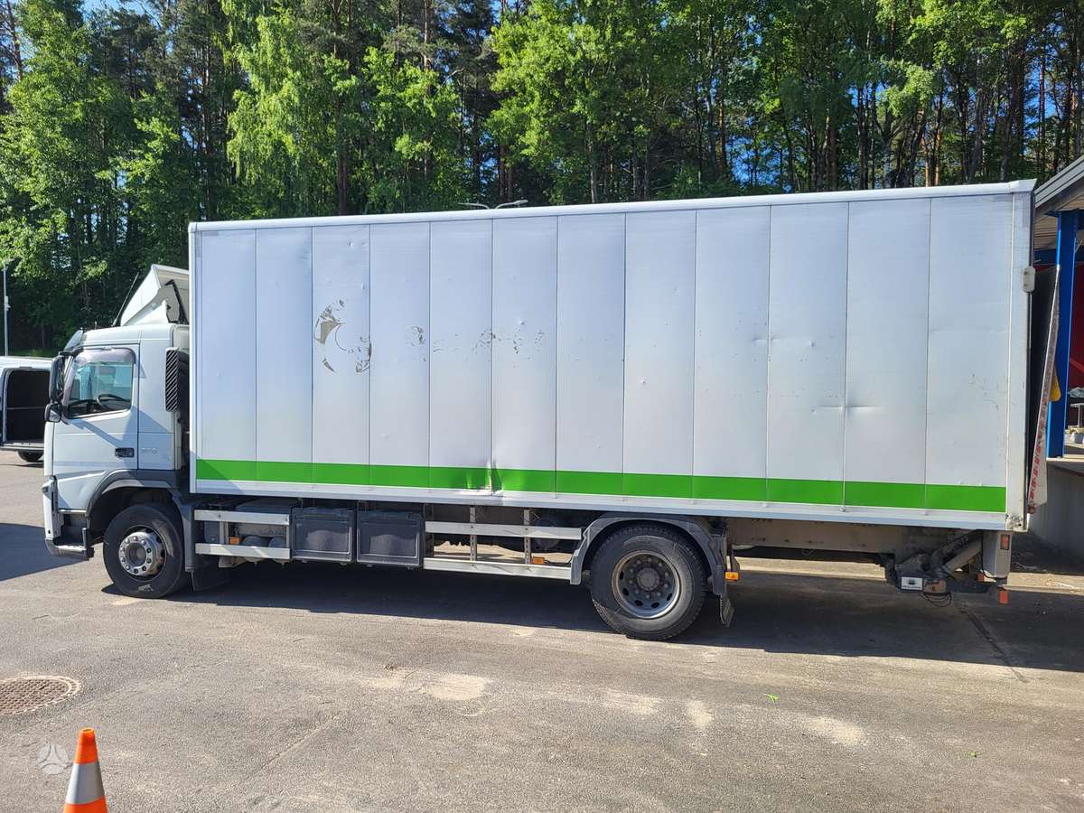 Volvo FM, kietašoniai