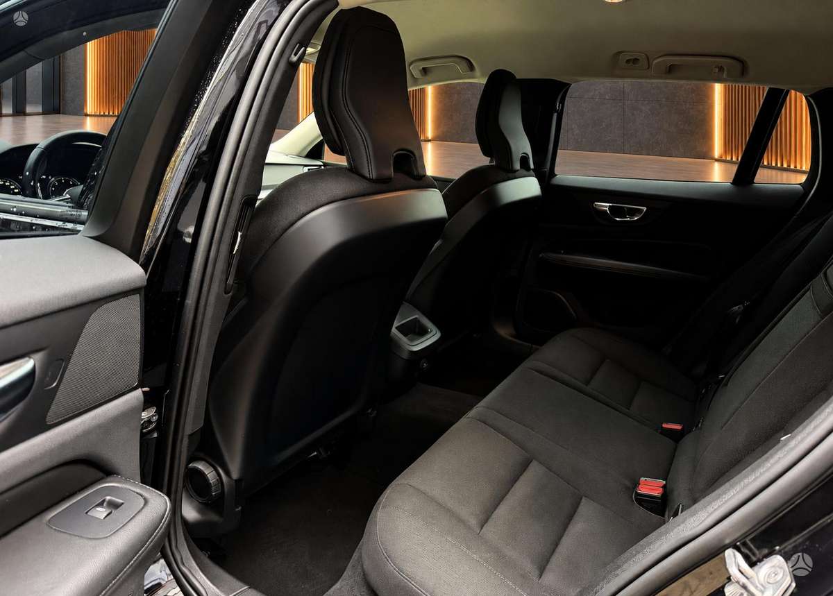 Volvo V60, 2.0 l., Универсал