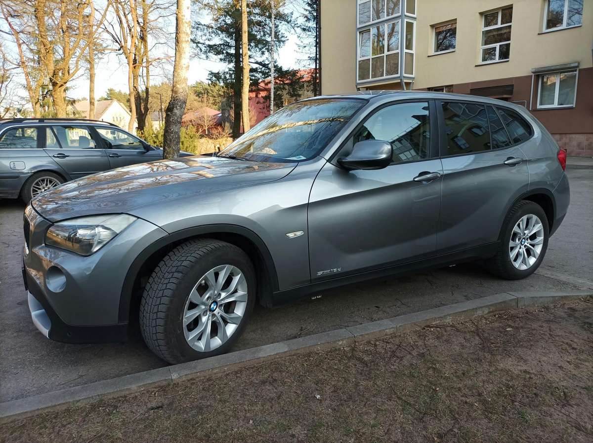 BMW X1