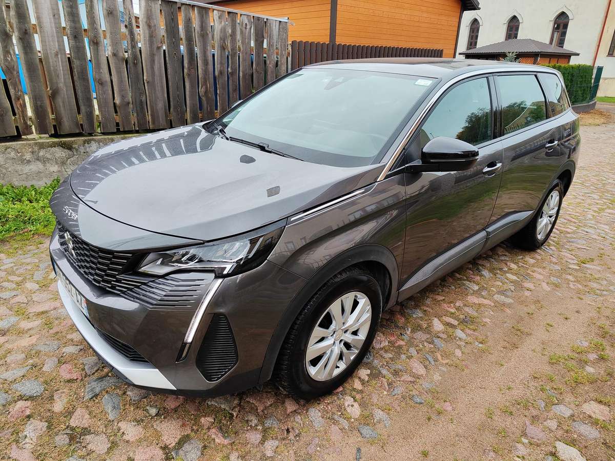 Peugeot 5008