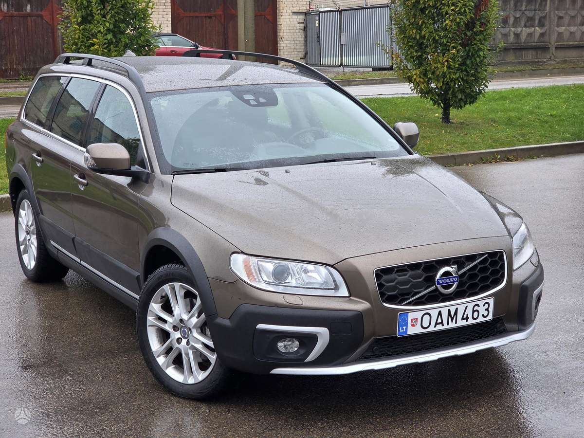 Volvo XC70