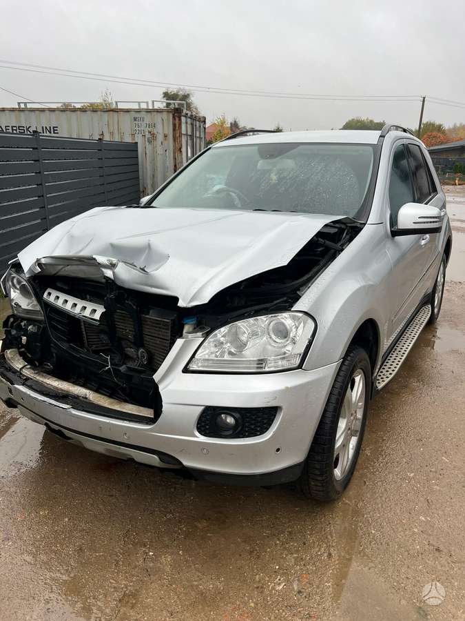Mercedes-Benz ML320 по частям