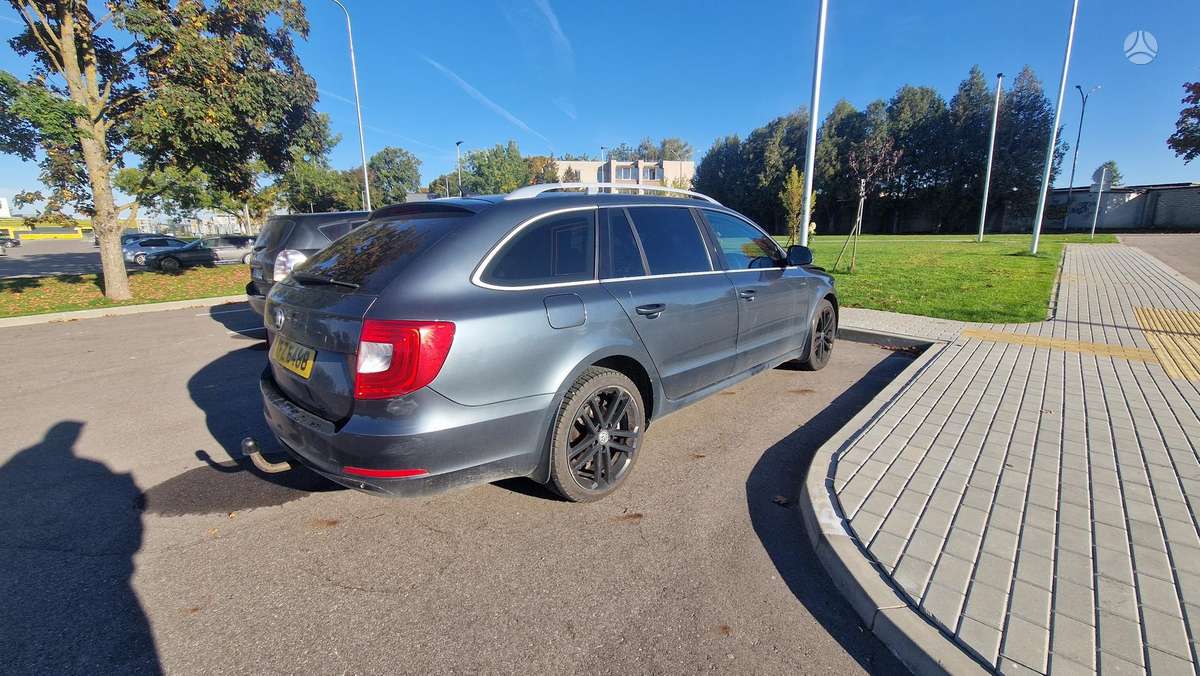 Skoda Superb, 2.0 l., Универсал