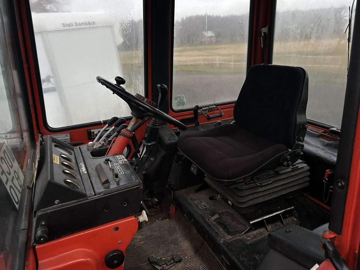 MTZ 820, tractors