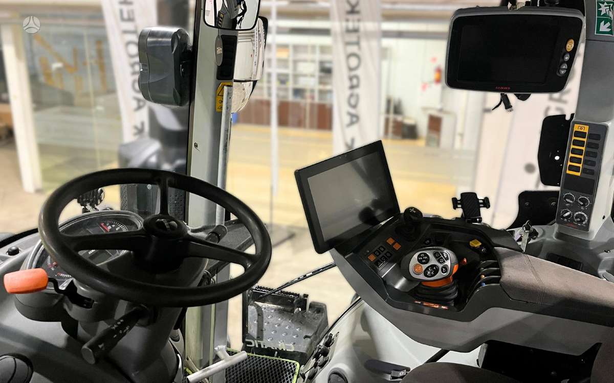 Claas Axion 960 CMATIC, тракторы
