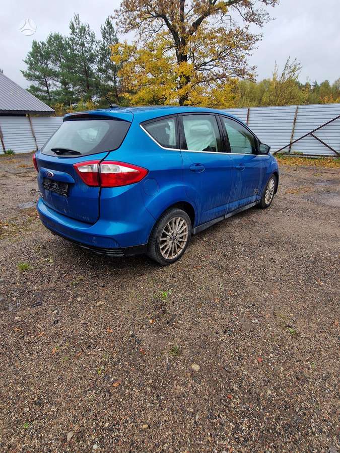 Ford C-MAX по частям