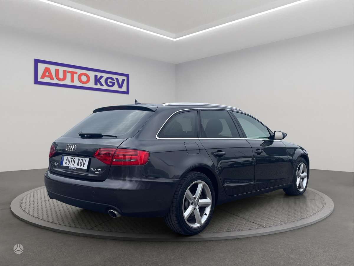 Audi A4, 3.0 l., Универсал