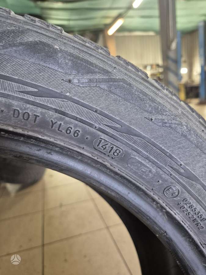 Nokian, зимние 235/50 R19