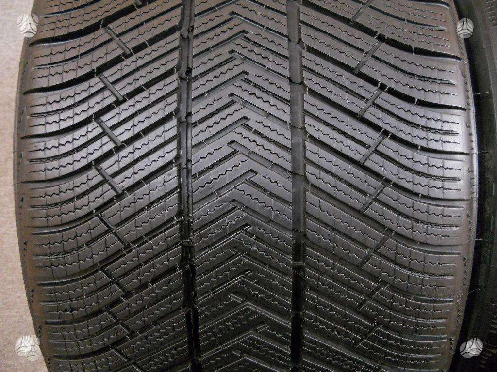 Michelin 285.35 255.40 95%, всесезонные 285/35 R20