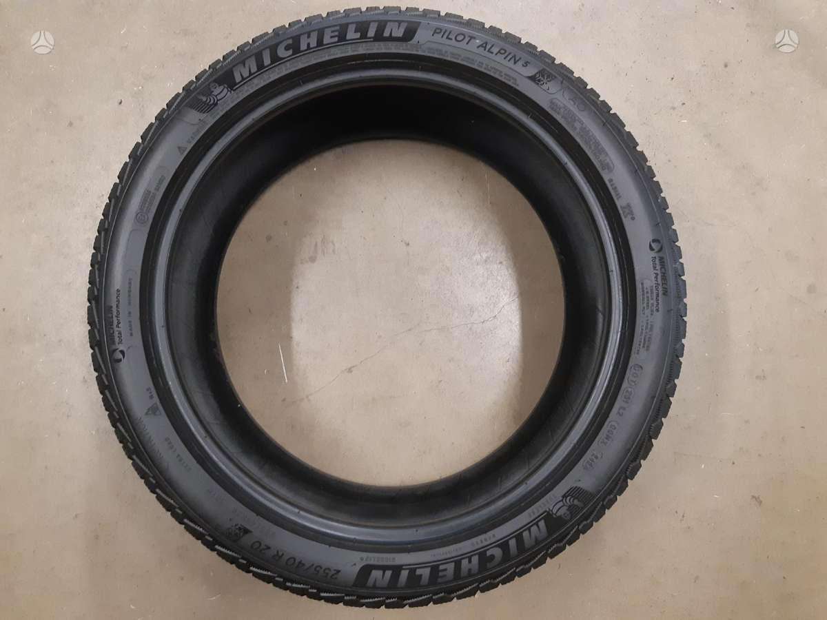 Michelin 285.35 255.40 95%, всесезонные 285/35 R20