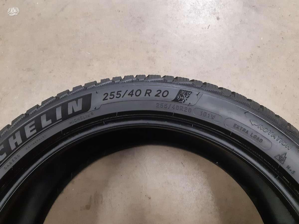 Michelin 285.35 255.40 95%, всесезонные 285/35 R20