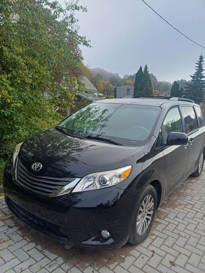 Toyota Sienna