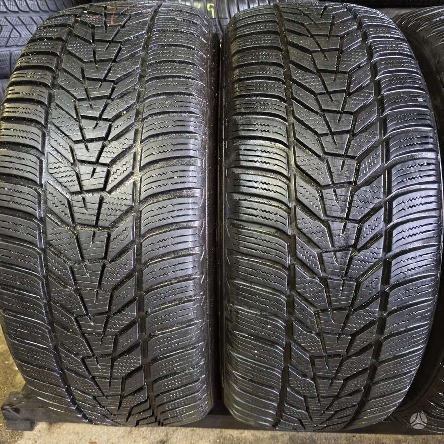Hankook Winter Icept evo3, зимние 235/55 R17