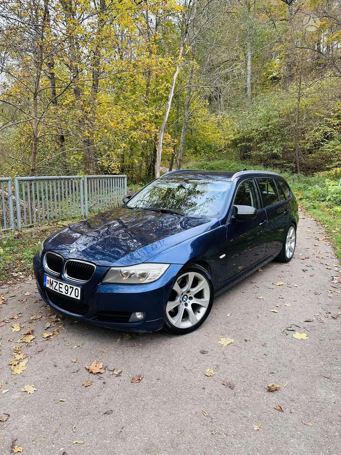BMW 320, 2.0 l., Универсал