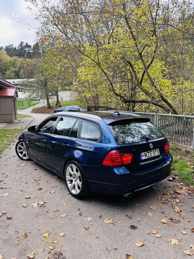BMW 320, 2.0 l., Универсал