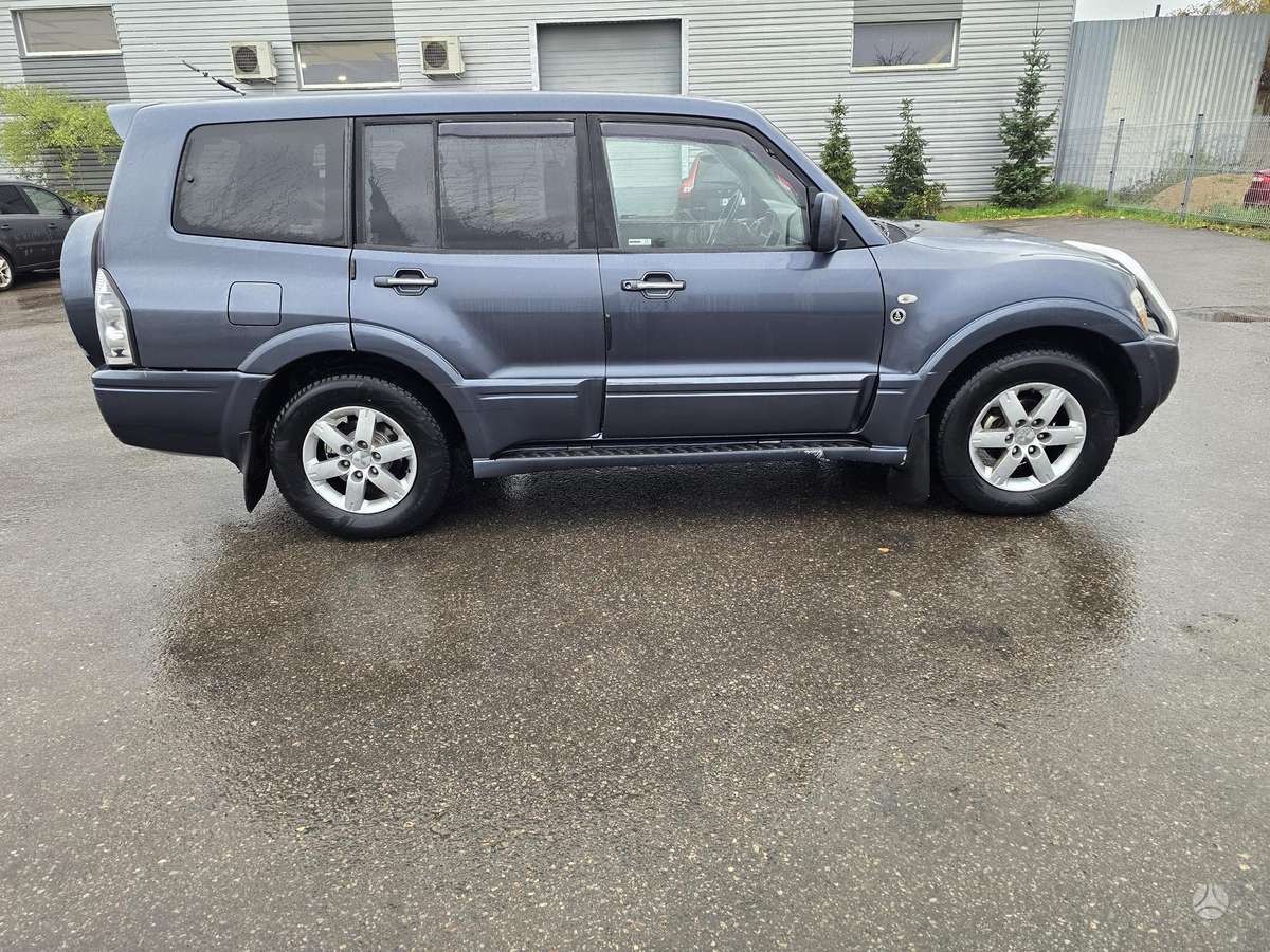 Mitsubishi Pajero