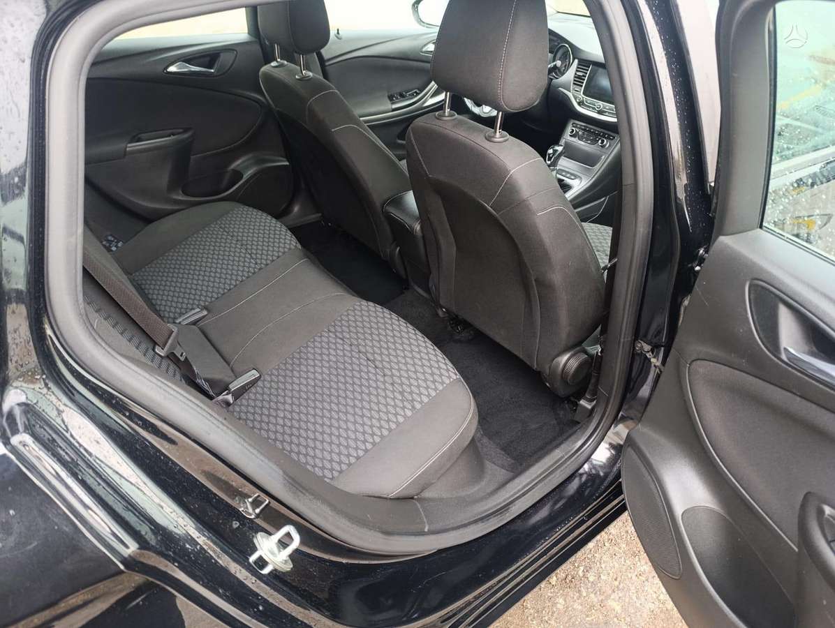Opel Astra, Универсал