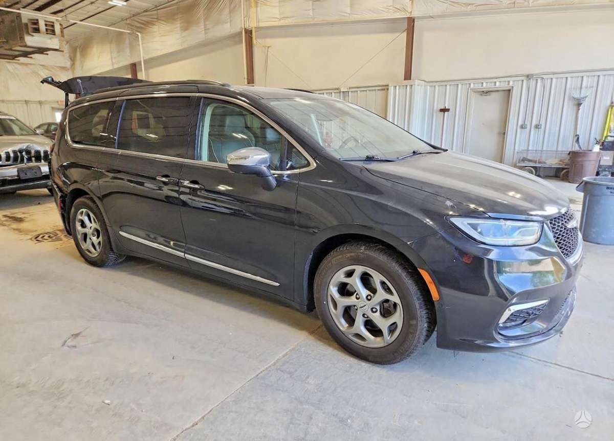 Chrysler Pacifica