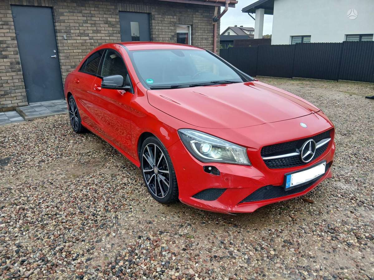 Mercedes-Benz CLA220