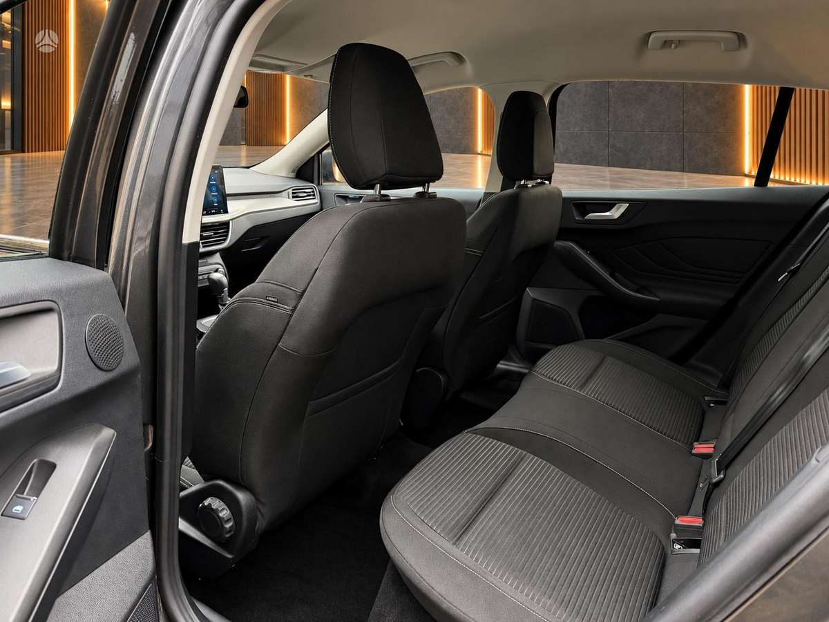 Ford Focus, 1.0 l., Универсал
