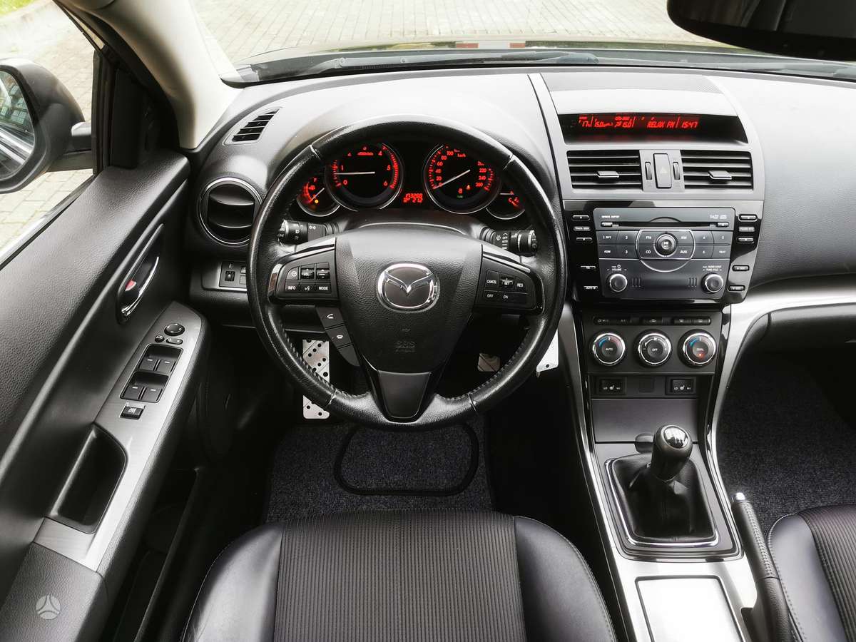 Mazda 6 2011 — photo 21