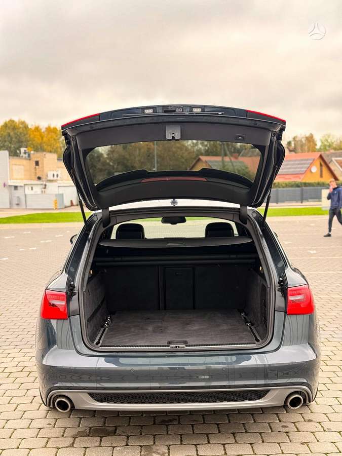 Audi A6, 3.0 l., universalas