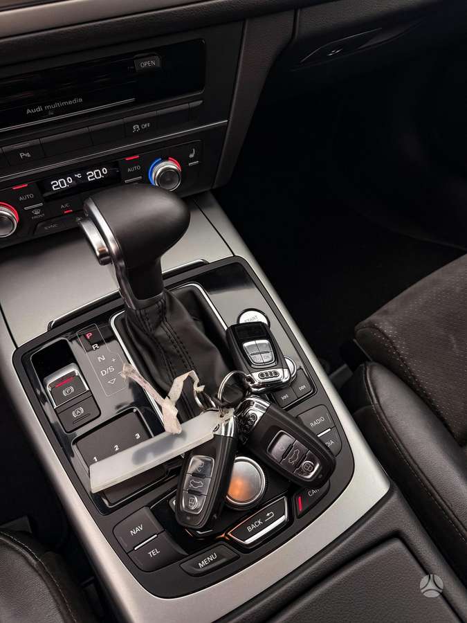 Audi A6, 3.0 l., universalas