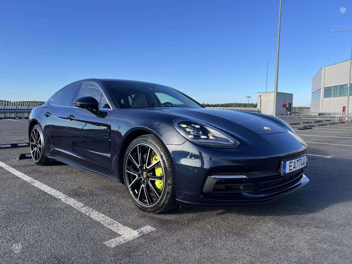 Porsche Panamera