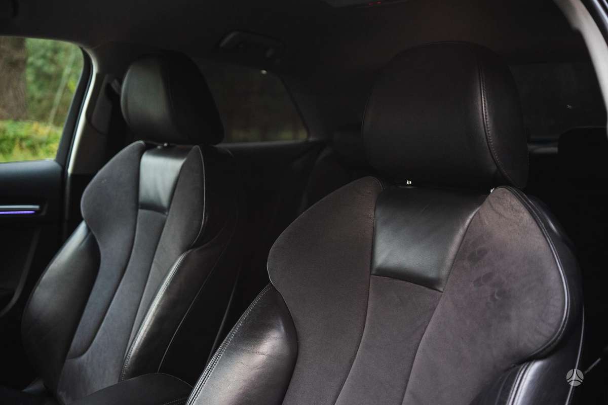 Audi A3, 1.8 l., hatchback