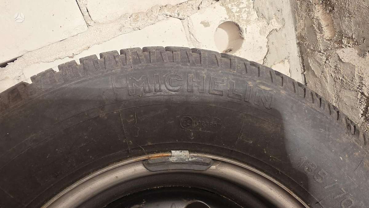 Volkswagen Ford ratlankis, стальные штампованные диски, R13