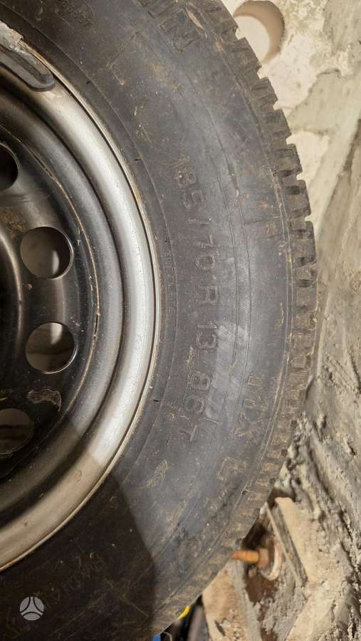 Volkswagen Ford ratlankis, стальные штампованные диски, R13