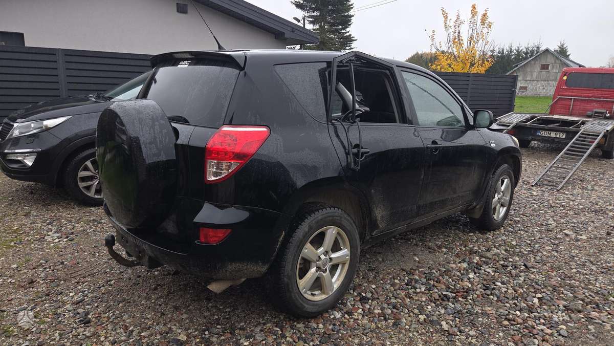 Toyota RAV4 for parts