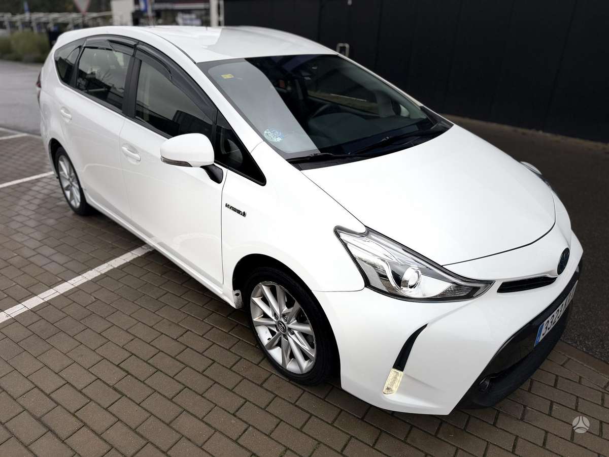 Toyota Prius+