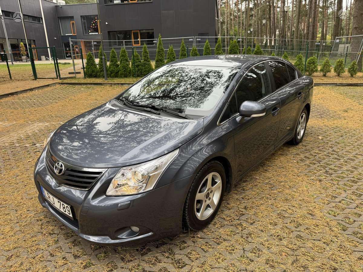 Toyota Avensis